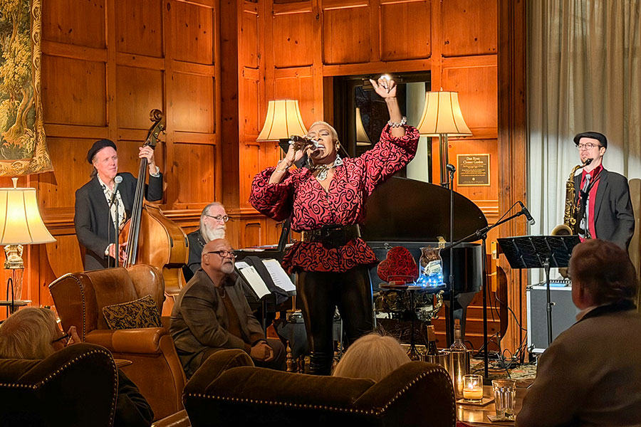 July_4_Jazz_and_Brunch_Getaway_O.Henry_Hotel Special July 4th Jazz Show on Saturday, July 4 from 7-10 PM, featuring guest musicians Dr. John Henry, Nishah DiMeo, and Alyson Williams. Jazz & Brunch Getaway Package includes brunch on July 5 with the guest vocalists.